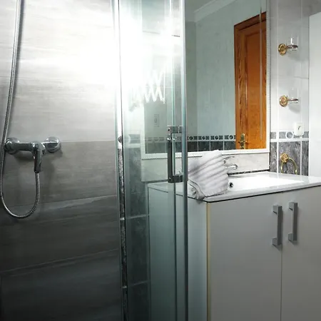 Costa, Cerca De La Playa Y Comercios. Appartement