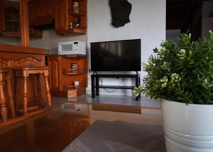 Costa, Cerca De La Playa Y Comercios. Apartment