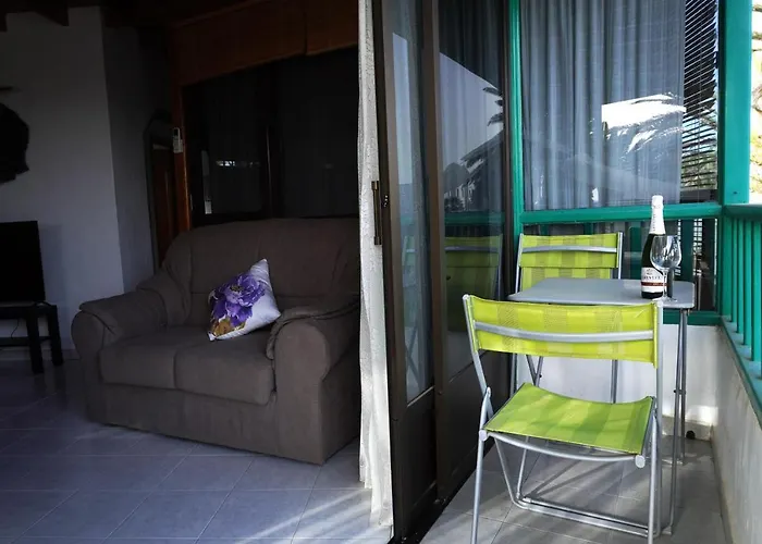 Apartment Costa, Cerca De La Playa Y Comercios.