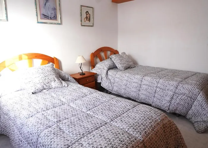 Apartamento Costa, Cerca De La Playa Y Comercios.